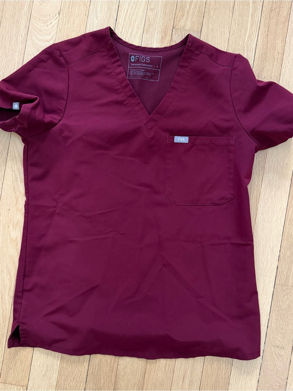 FIGS V-Neck Scrub Top in Burgundy - Picture 1 of 3